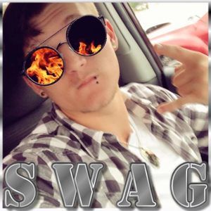 Meet your Posher, Clyde